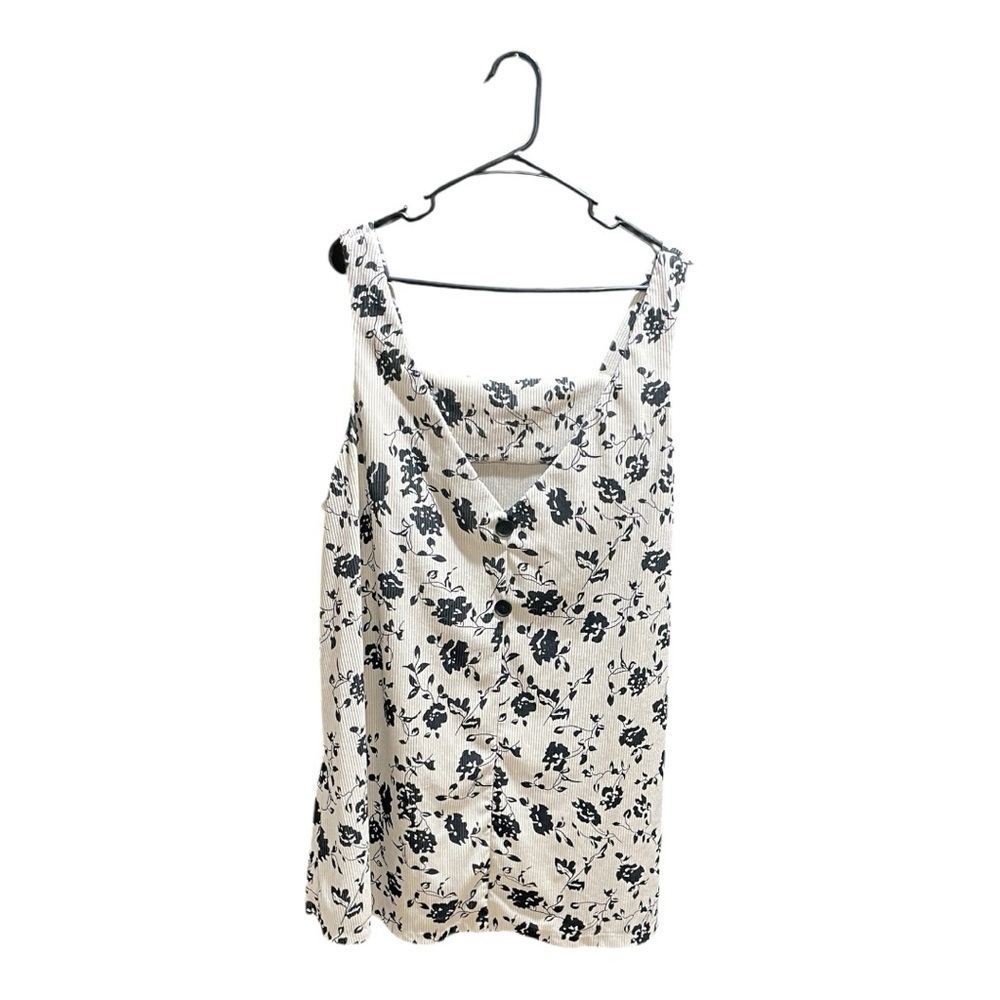 SHEIN Black and Cream Floral jumper Dress - Picture 2 of 6